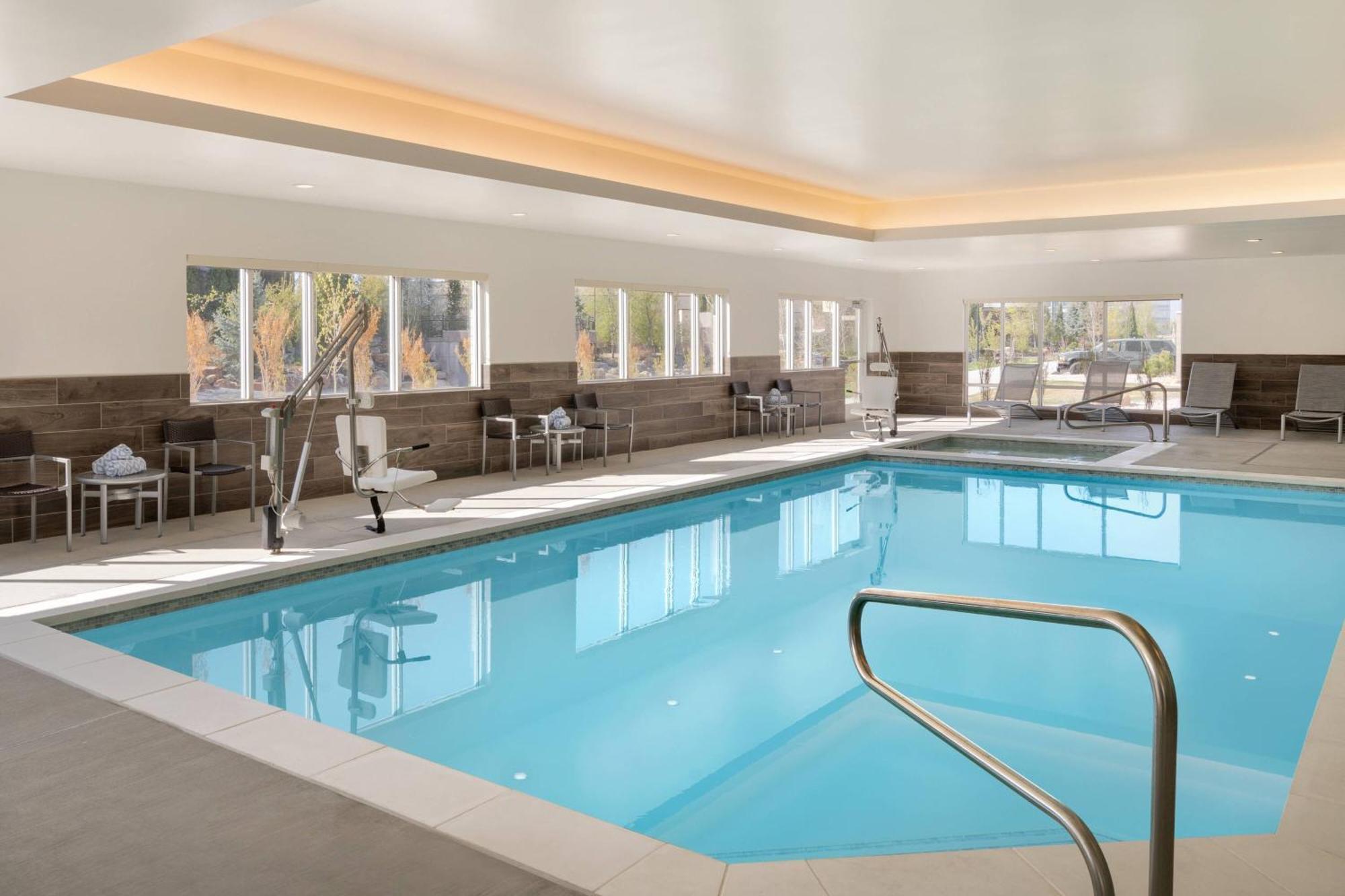 Towneplace Suites By Marriott Logan Luaran gambar