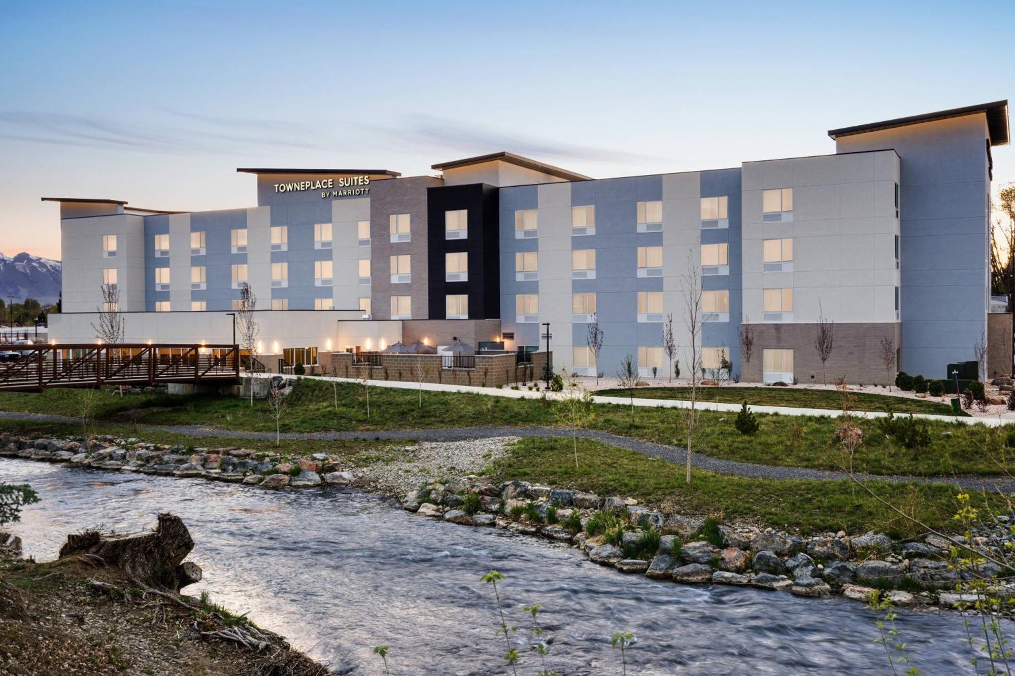 Towneplace Suites By Marriott Logan Luaran gambar